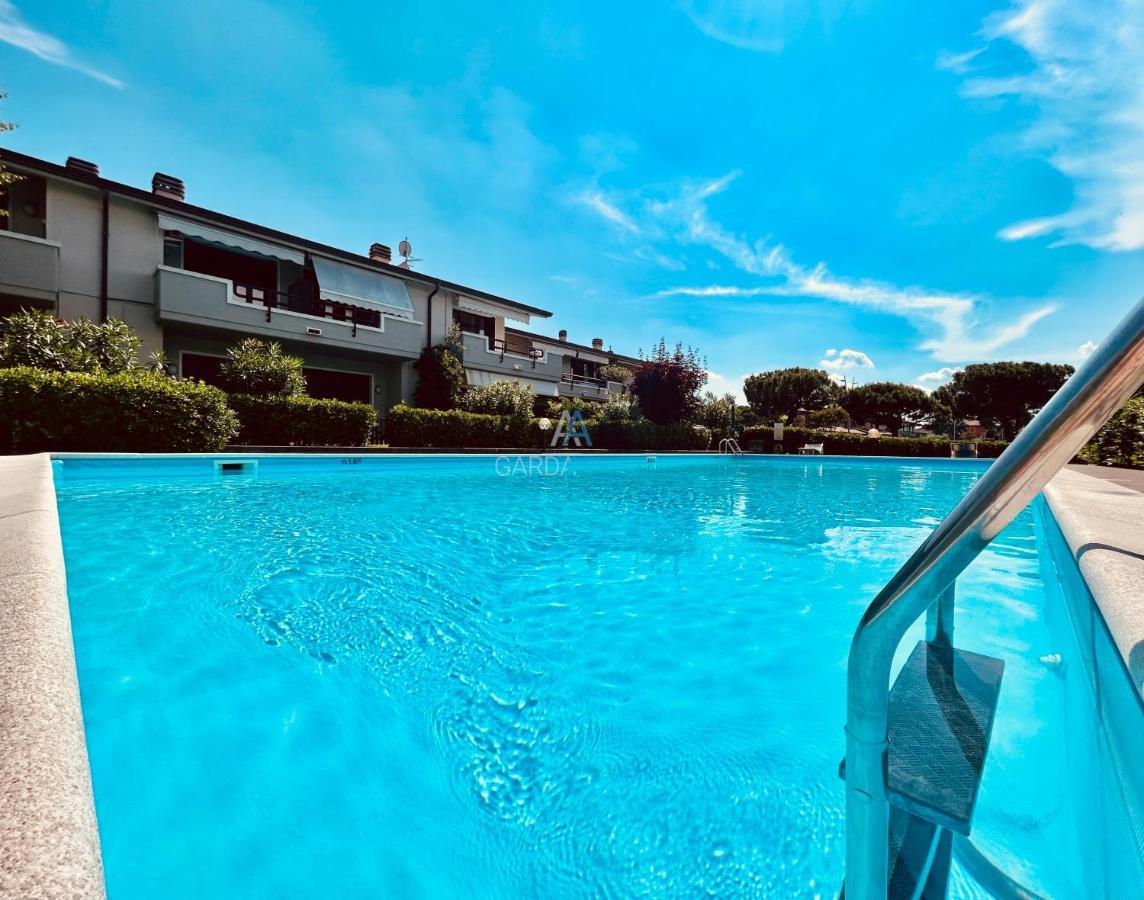 Perseo Apartment - 200M Dal Lago Di Garda Sirmione Buitenkant foto