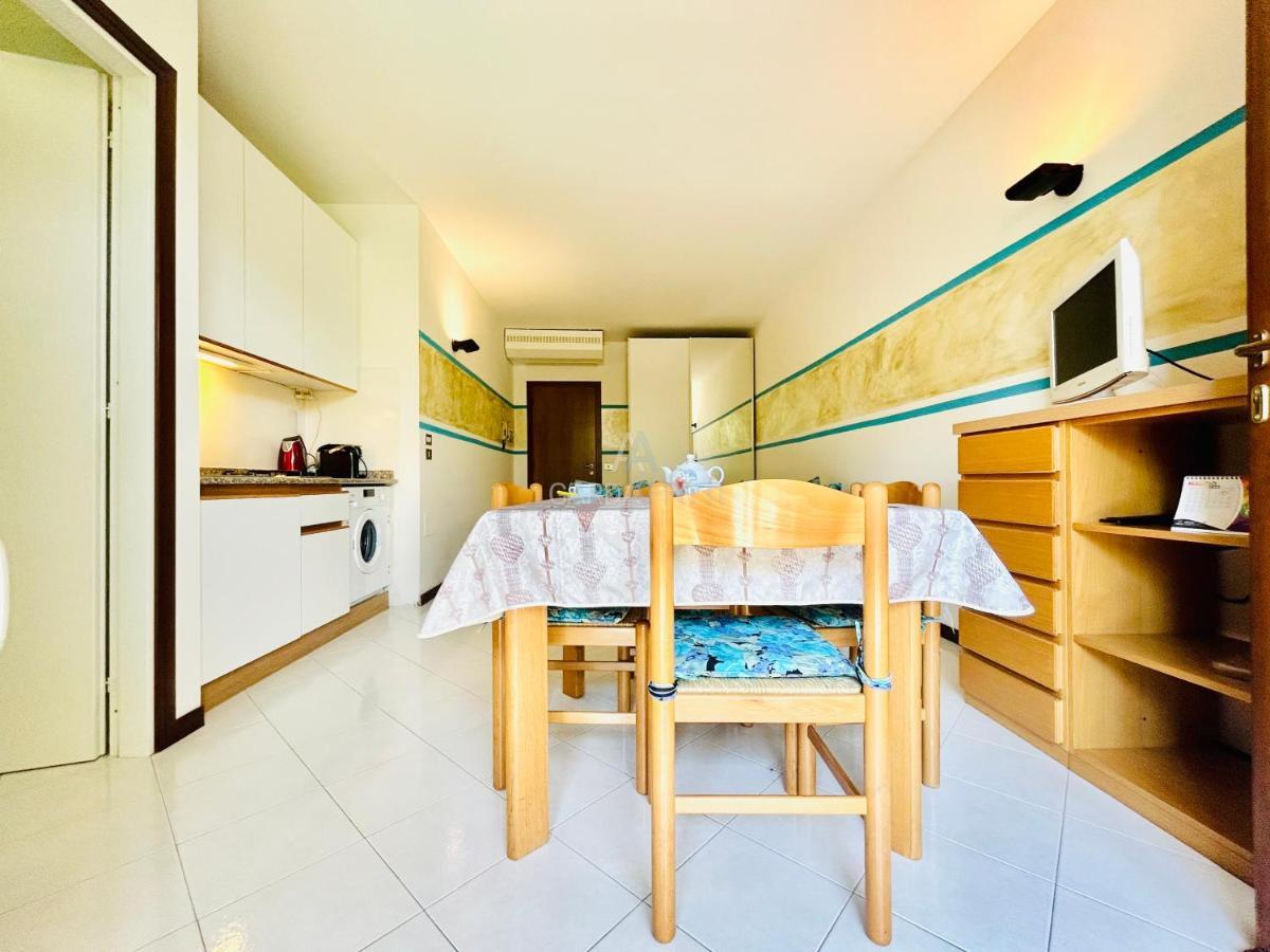 Perseo Apartment - 200M Dal Lago Di Garda Sirmione Buitenkant foto