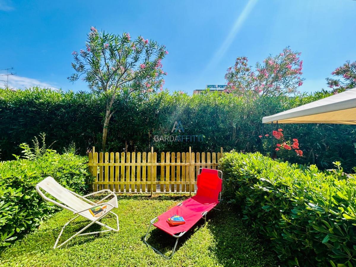 Perseo Apartment - 200M Dal Lago Di Garda Sirmione Buitenkant foto